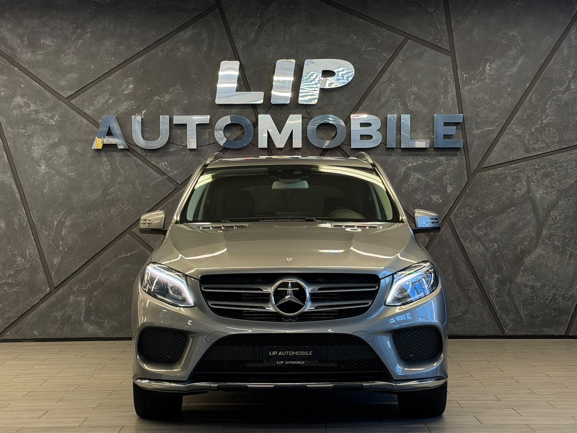 MERCEDES-BENZ GLE 350 d 4Matic 9G-Tronic AMG-Line-image-1