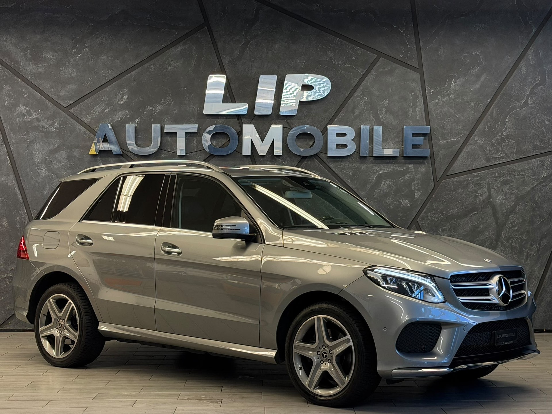 MERCEDES-BENZ GLE 350 d 4Matic 9G-Tronic AMG-Line-image-2