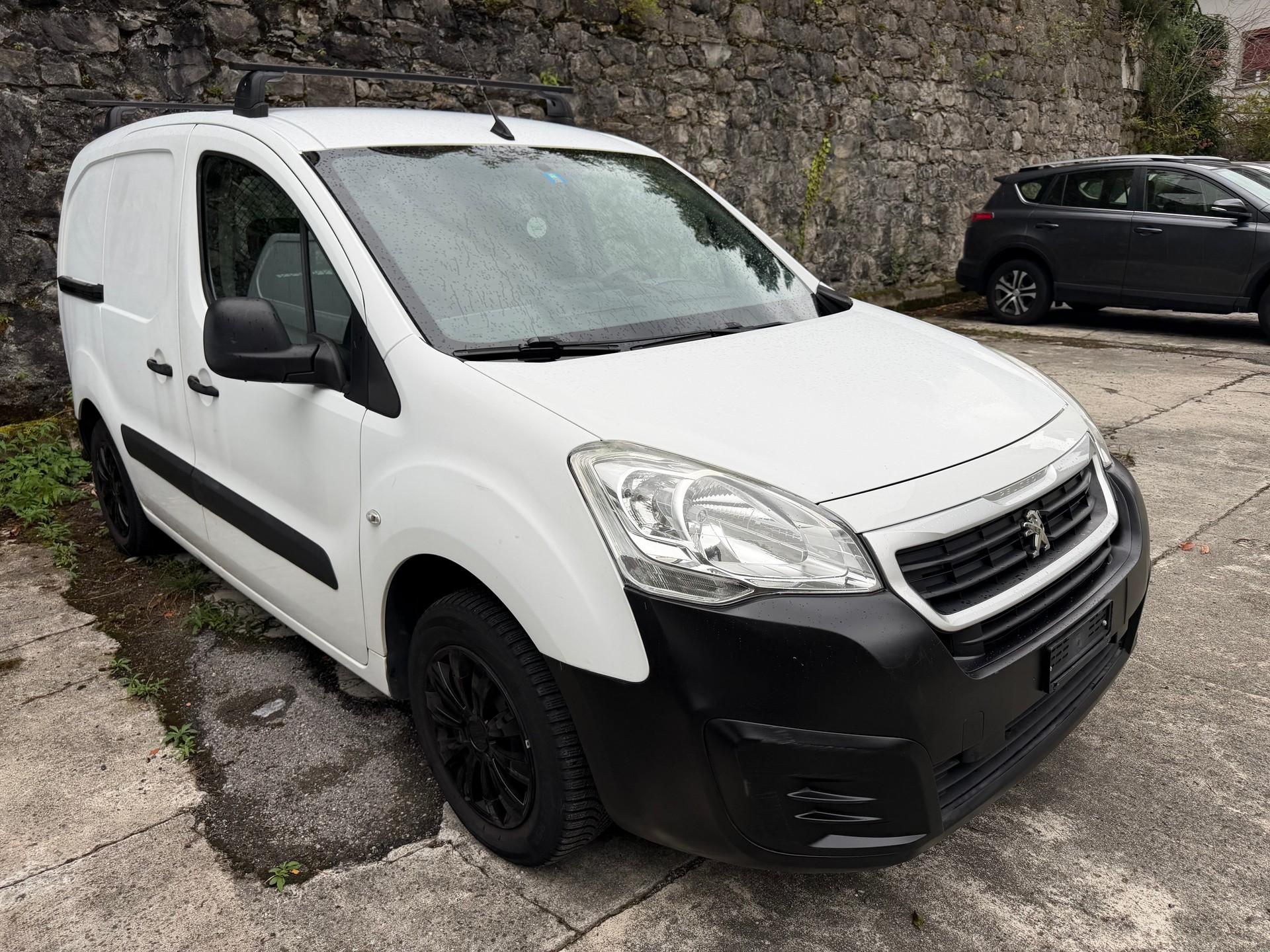 PEUGEOT Partner 1.6 BlueHDI S&S Active-image-1