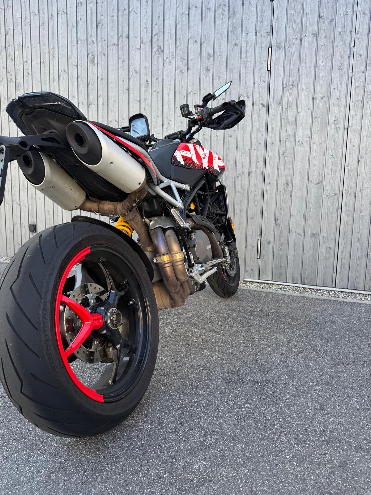 DUCATI Hypermotard 950 RVE (35kW)-showroom-element-3