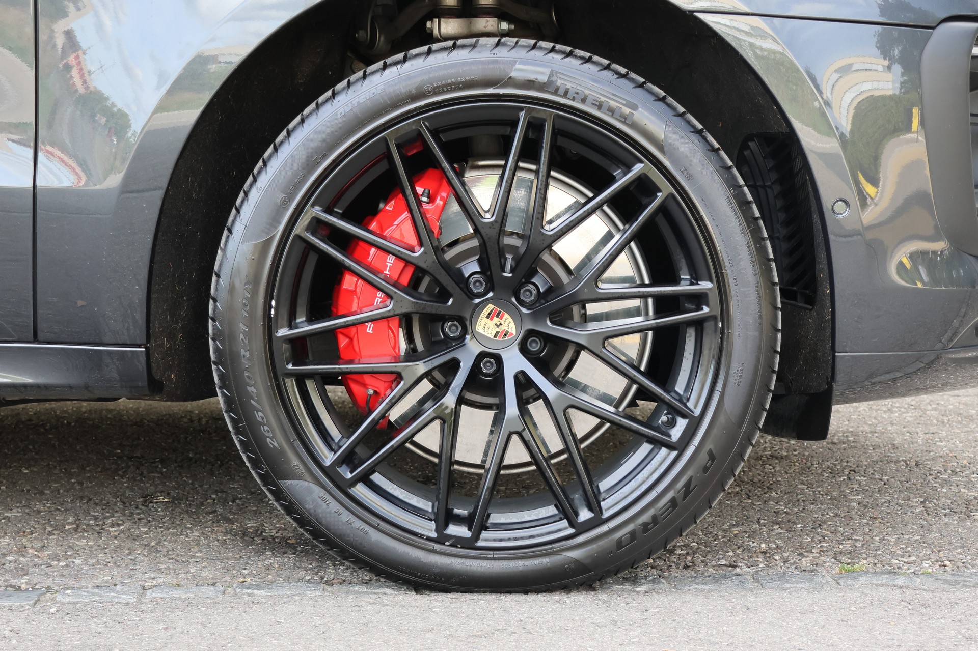 PORSCHE Macan GTS PDK EXPORT-image-3