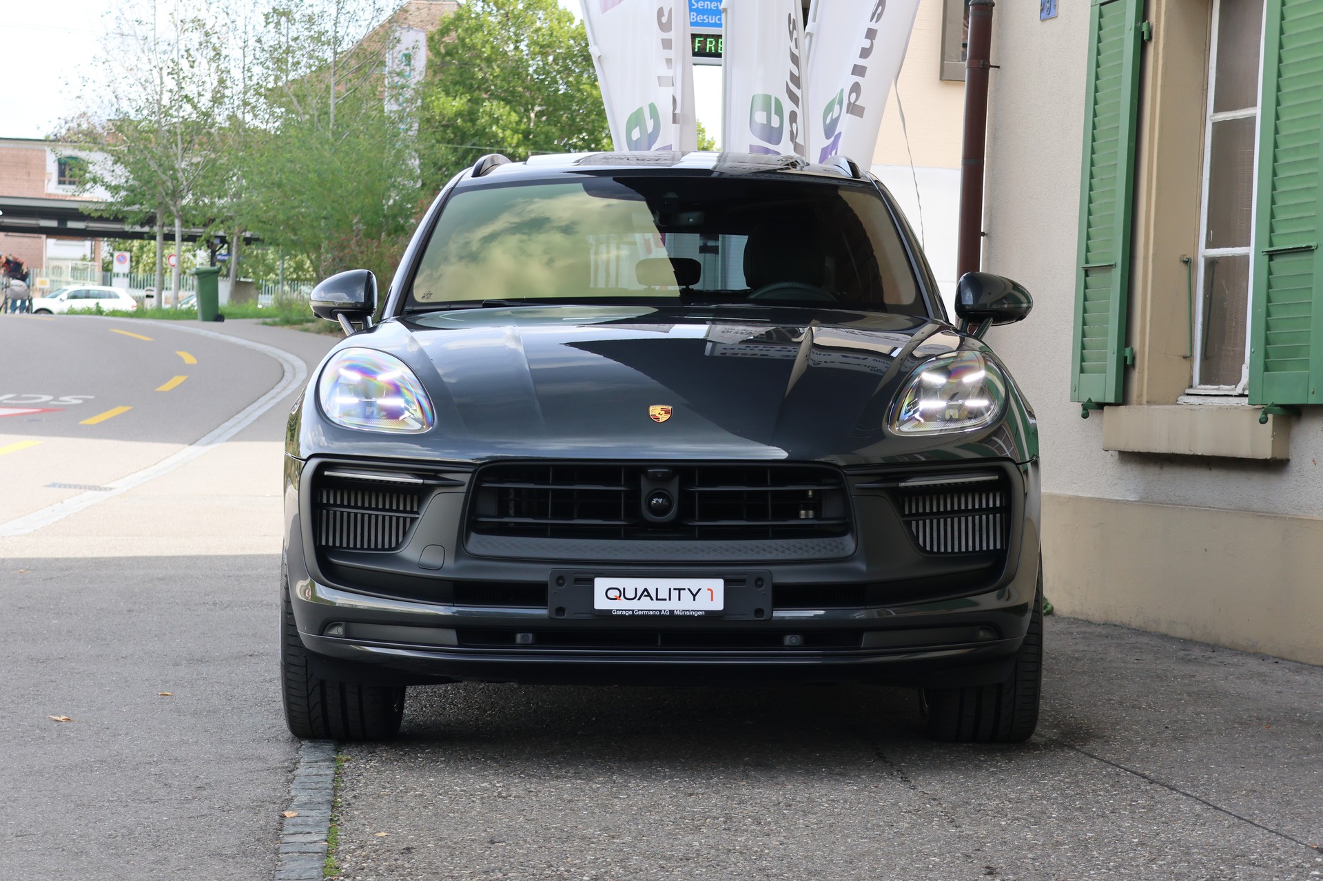 PORSCHE Macan GTS PDK EXPORT-image-1