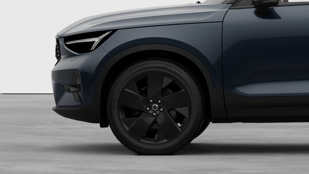 VOLVO XC40 2.0 B4 MH Black Edition-image-7