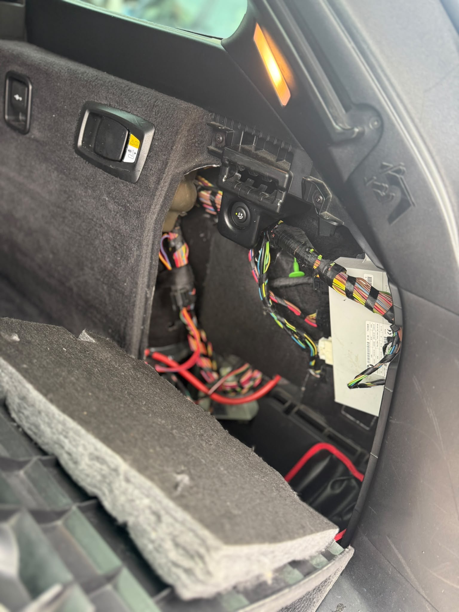BMW M550d xDrive Touring Steptronic **Unfall**-image-10