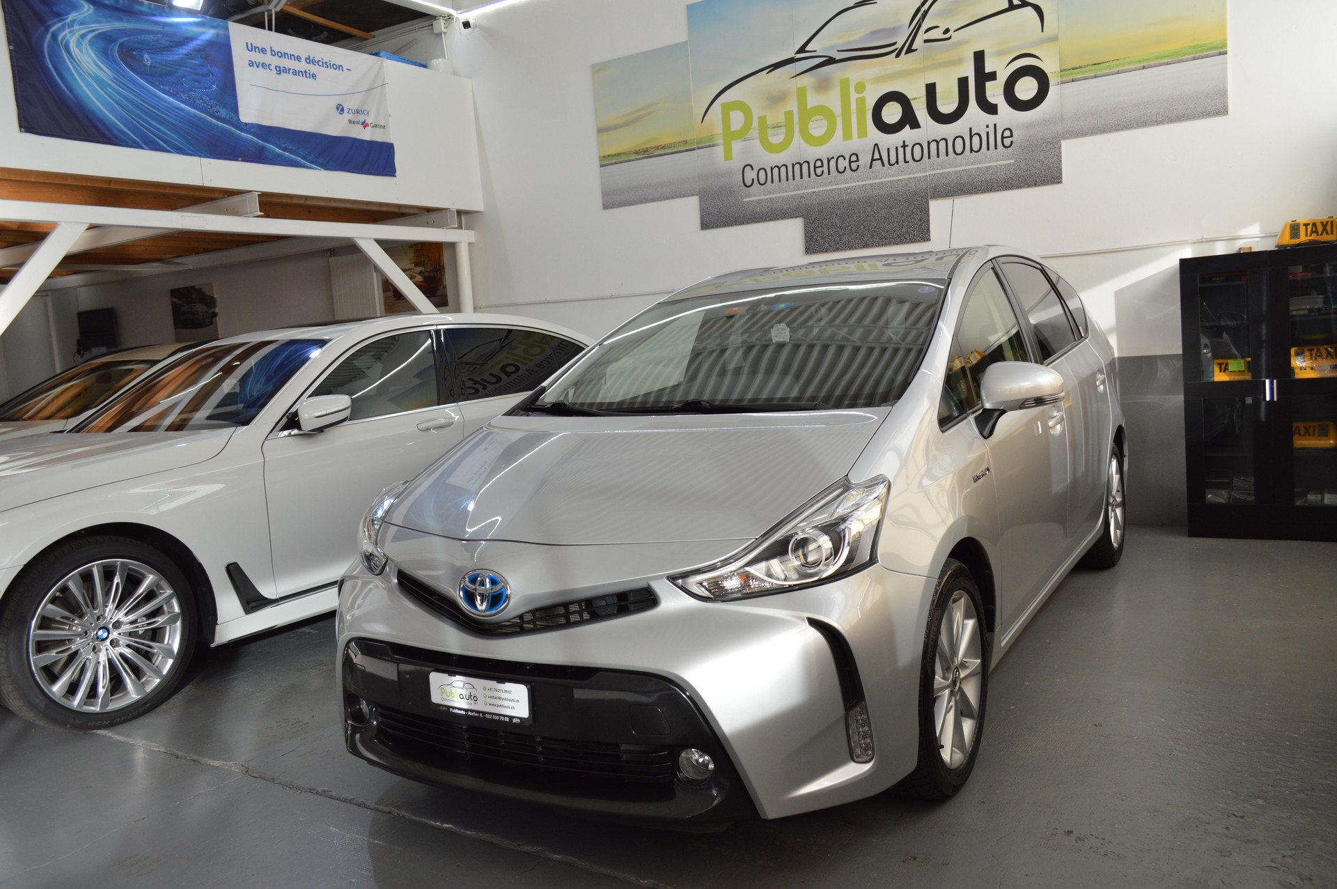 TOYOTA Prius+ 1.8 VVT-i HSD Sol-image-0