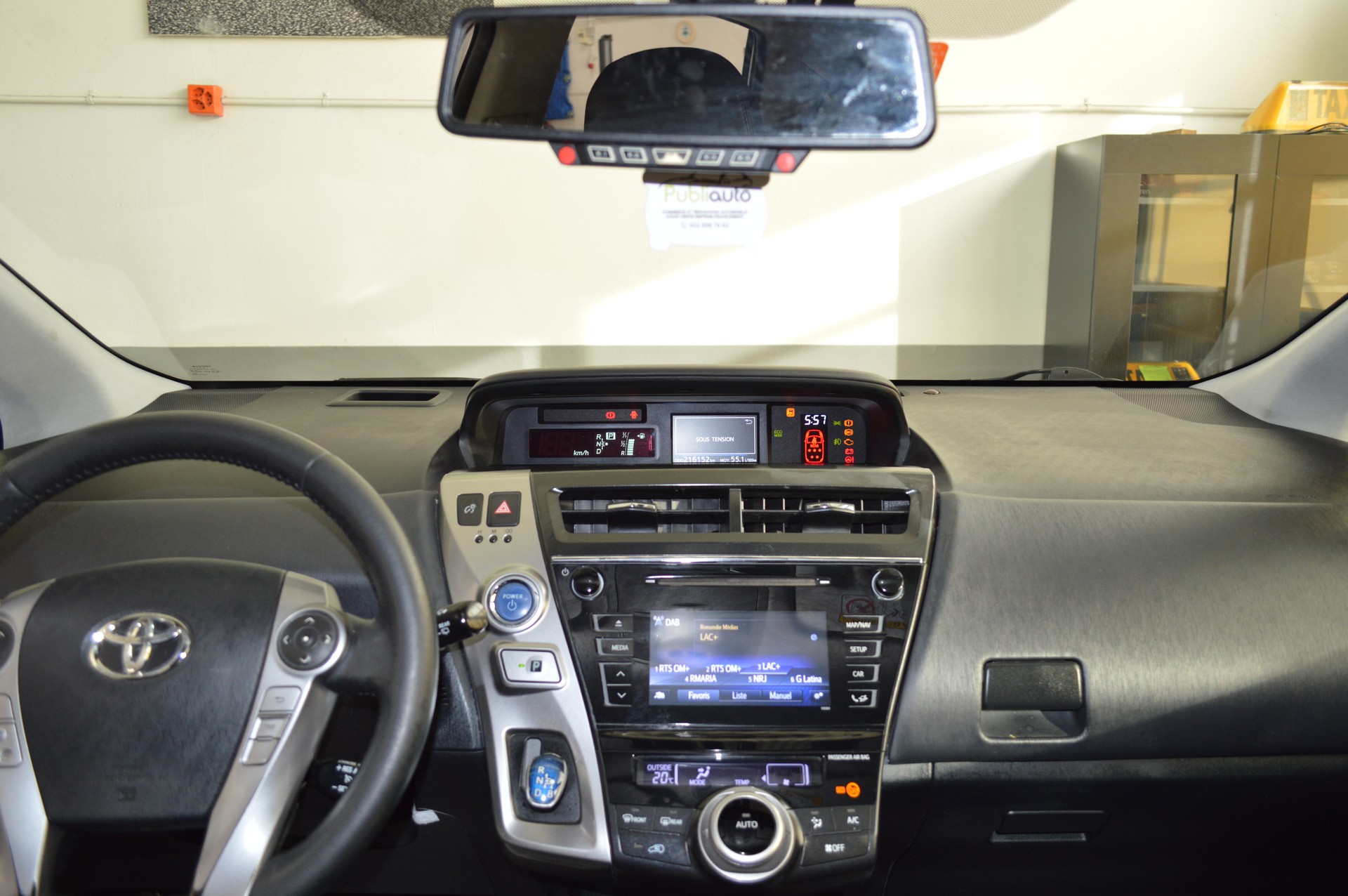 TOYOTA Prius+ 1.8 VVT-i HSD Sol-image-7