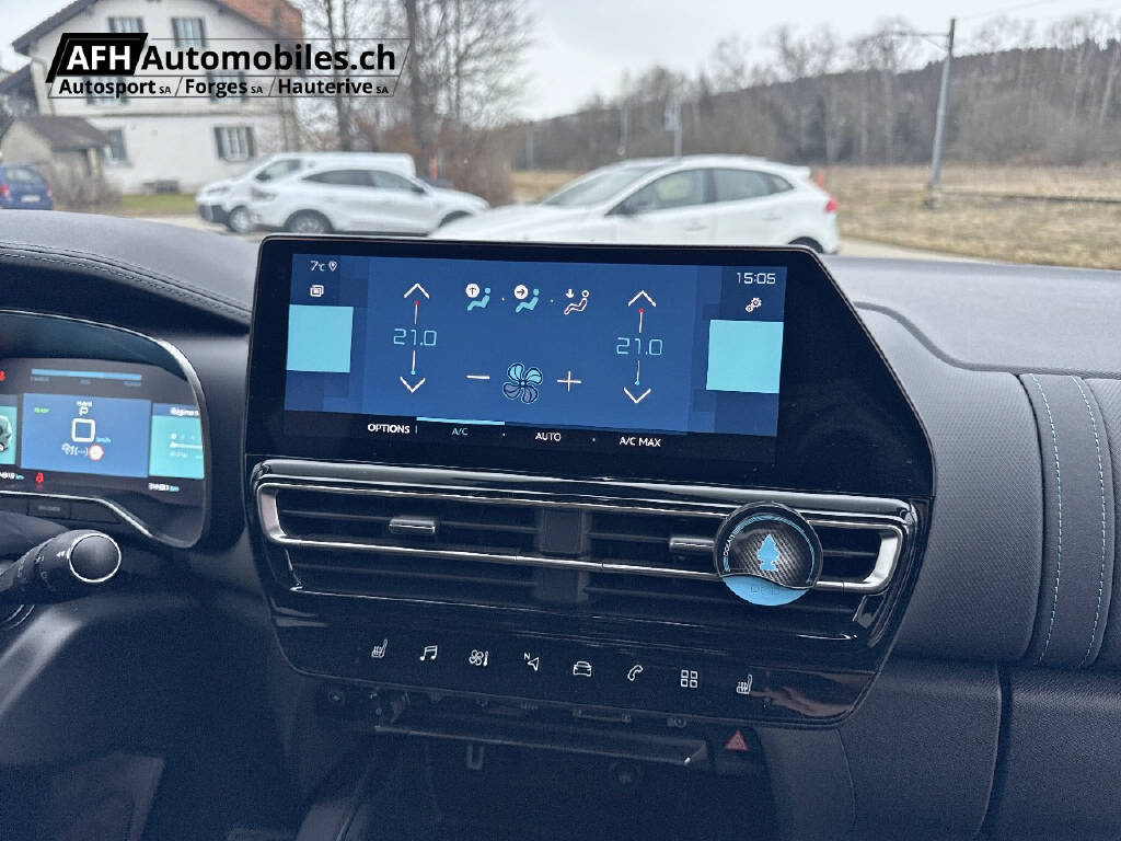 CITROEN C5 Aircross 1.6 Plug-in Hybrid Shine-image-12