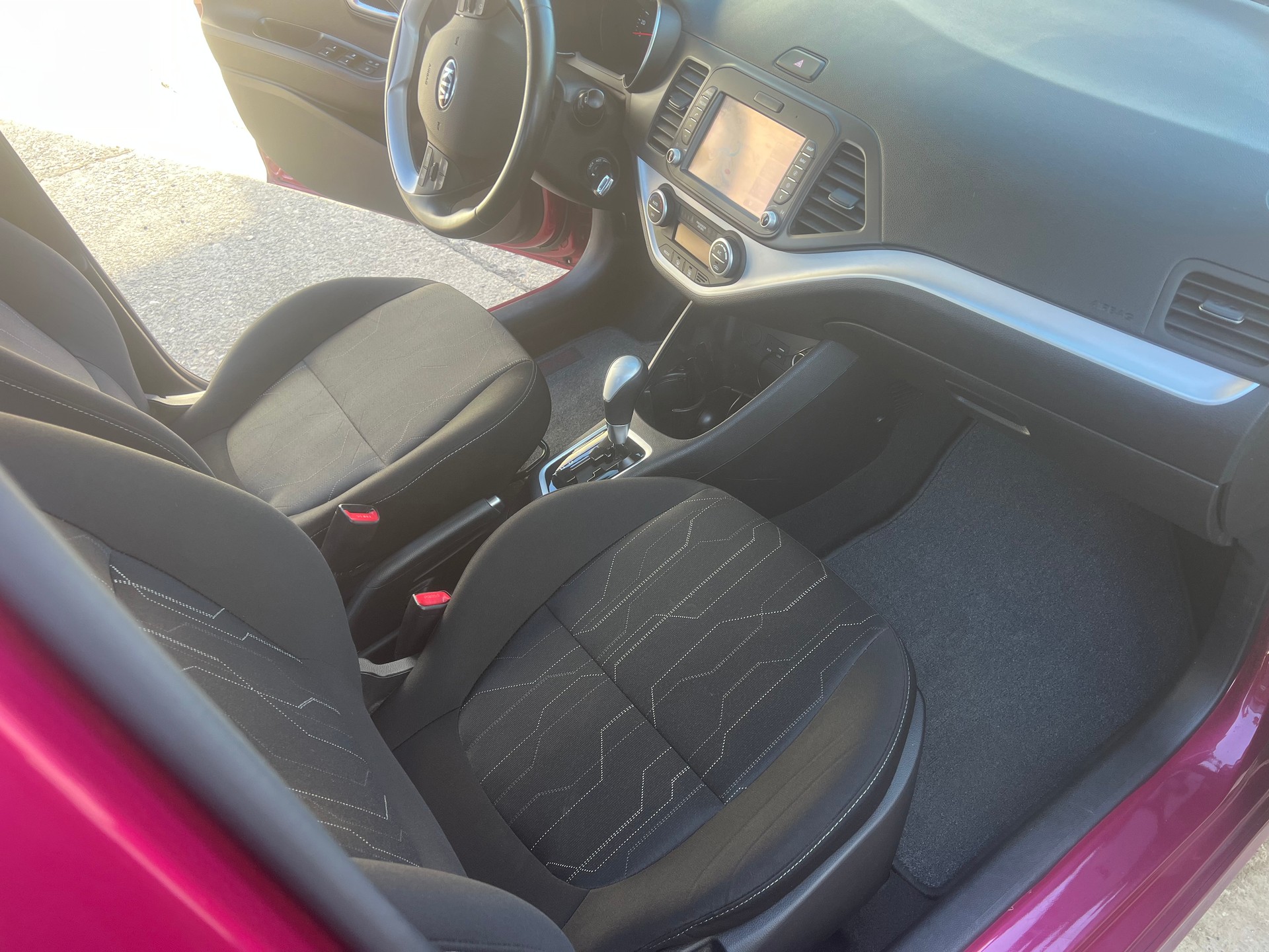 KIA Picanto 1.2 CVVT Swiss Champion Automatic-image-13