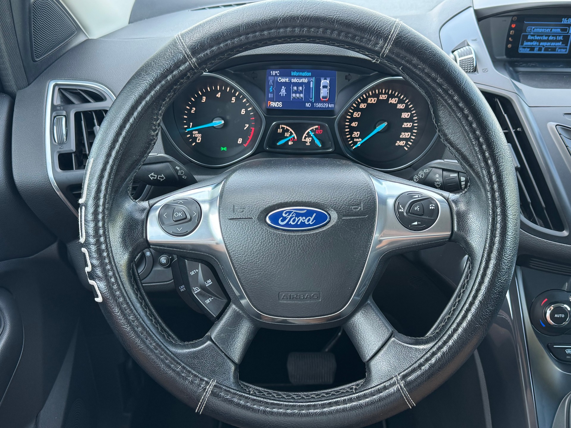 FORD Kuga 1.6 SCTi Carving 4WD Automatic-image-12