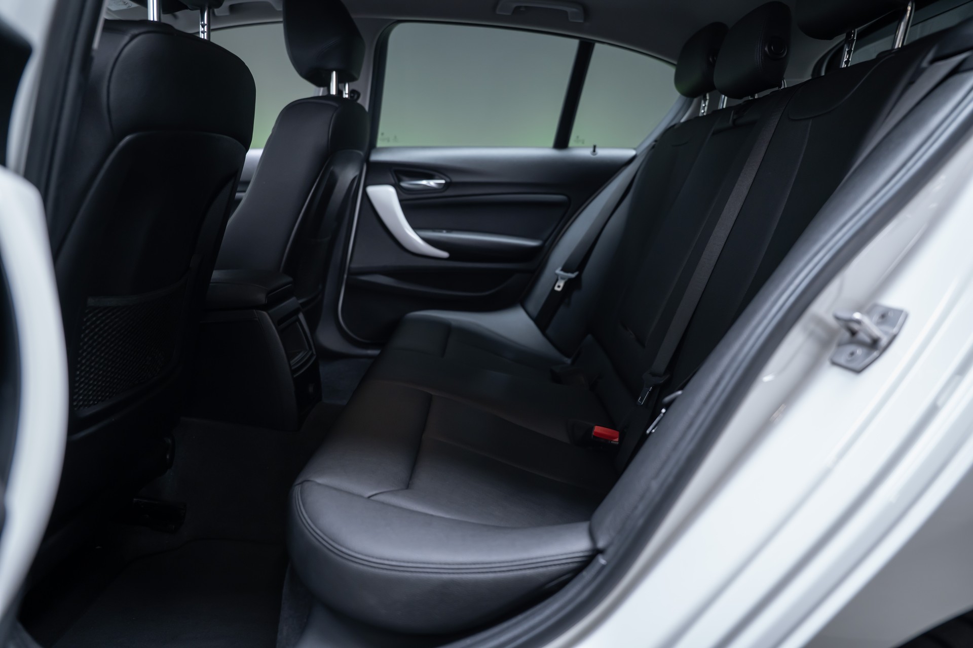 BMW 116d / CH-Fahrzeug / Tempomat / Sitzheizung-image-14