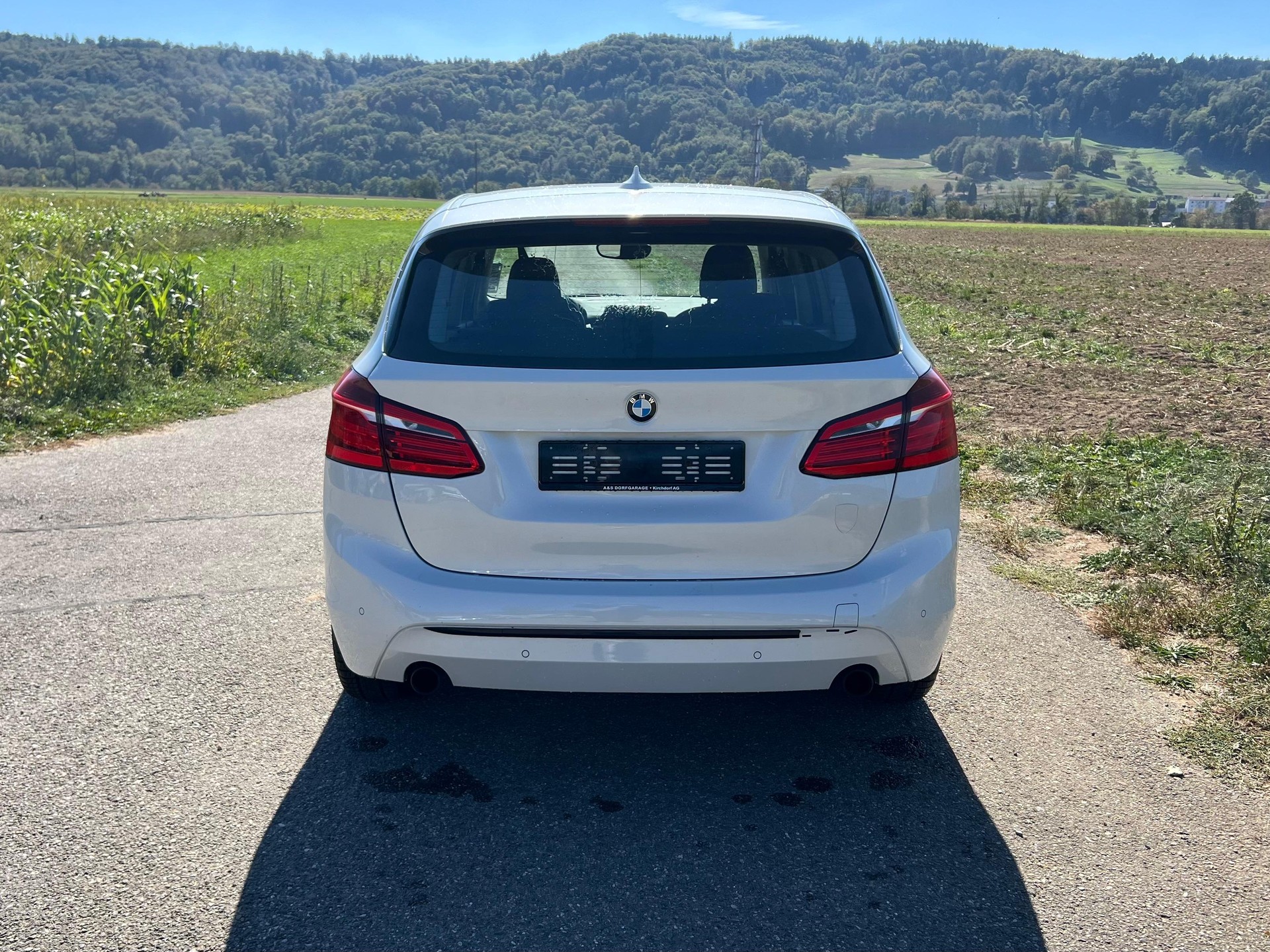 BMW 220i Active Tourer Sport Line Steptronic-image-3