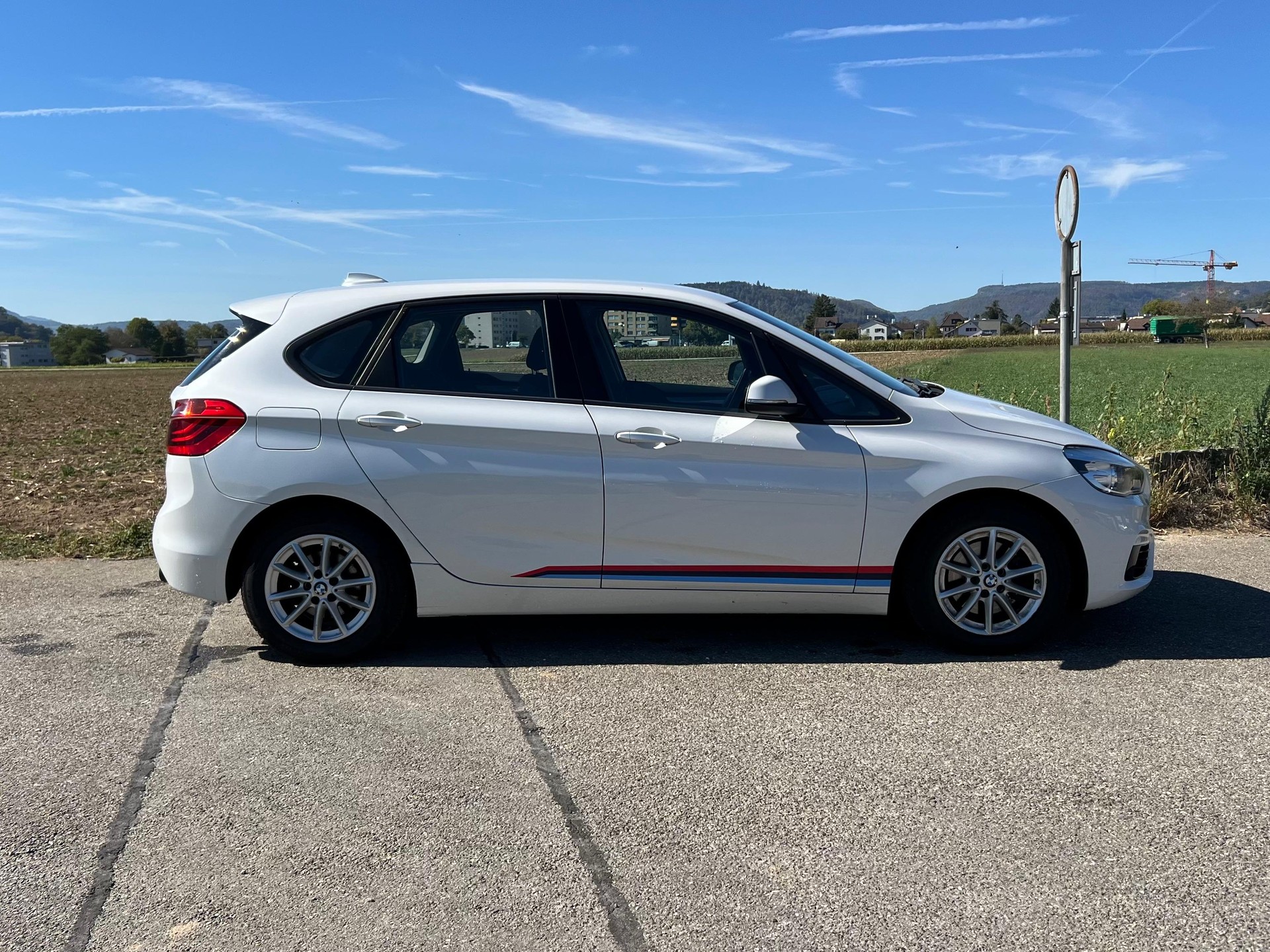 BMW 220i Active Tourer Sport Line Steptronic-image-5