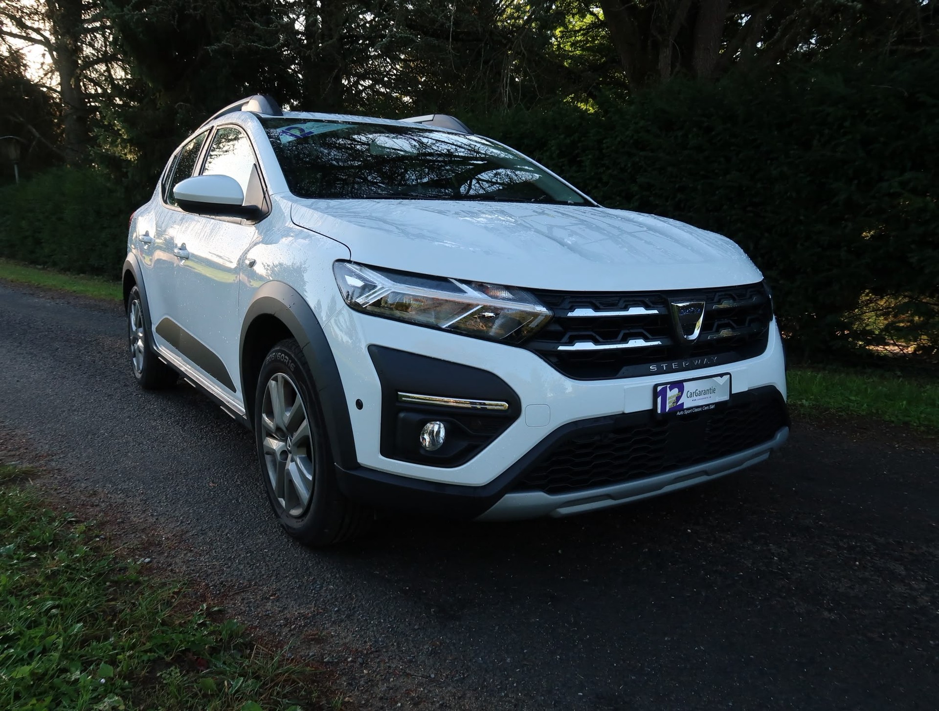 DACIA Sandero Stp 90 Comf. CVT-showroom-element-2
