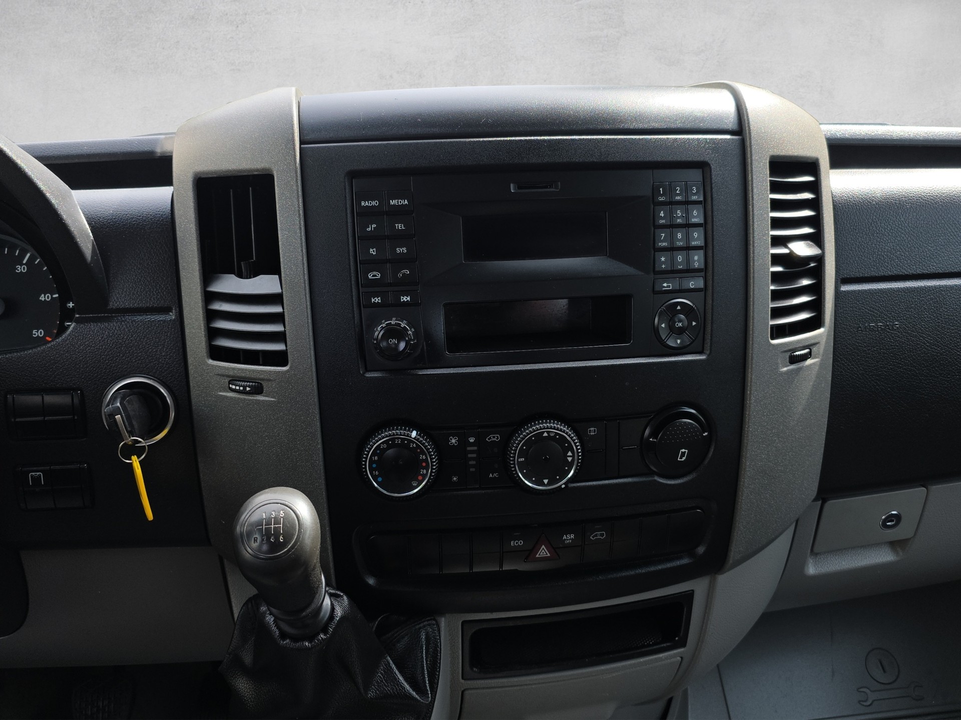 MERCEDES-BENZ Sprinter 316 CDI Standard-image-8