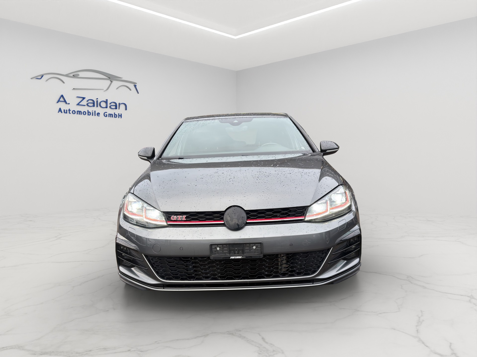 VW Golf 2.0 TSI GTI Performance DSG-image-1