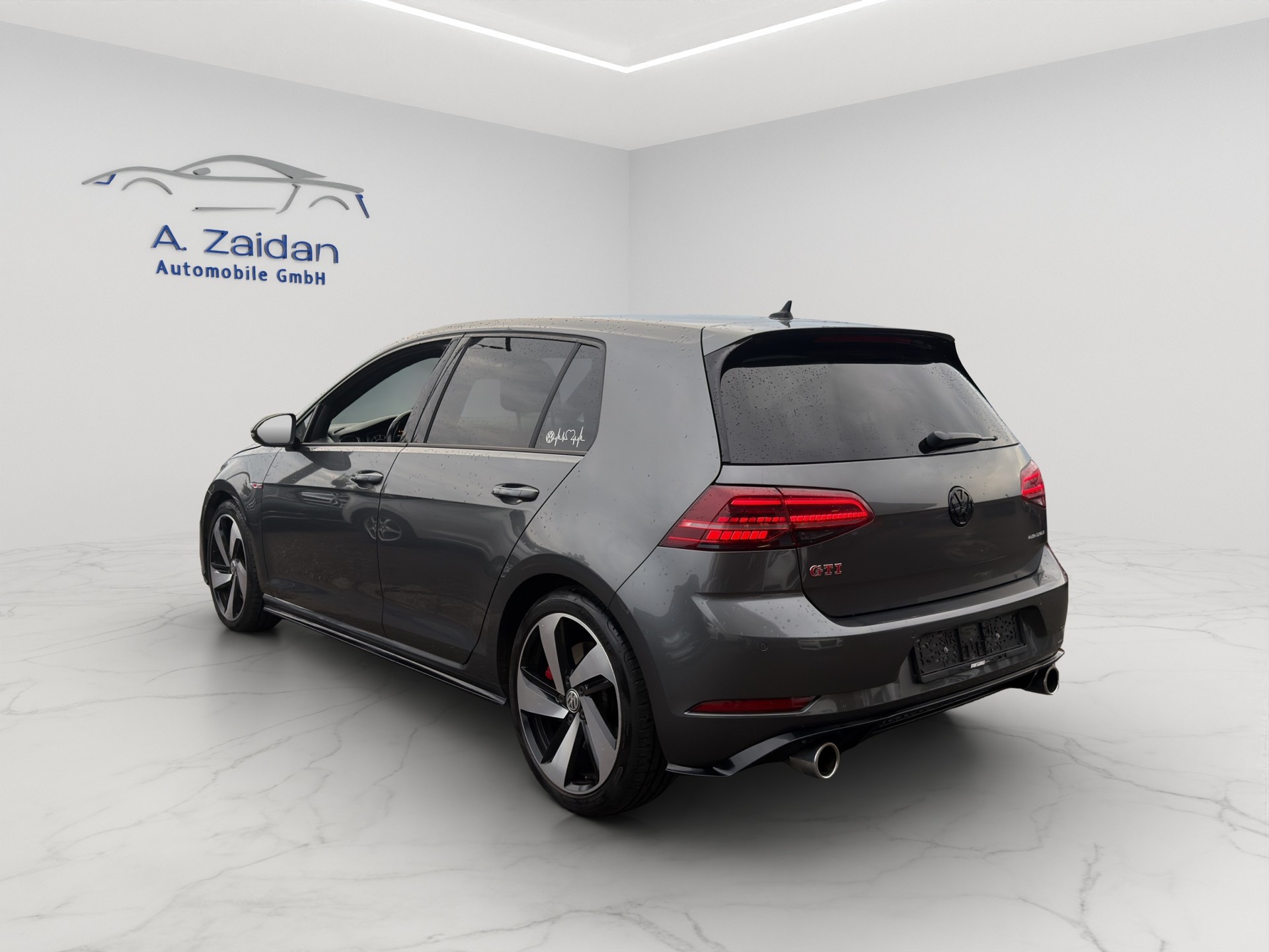 VW Golf 2.0 TSI GTI Performance DSG-image-6