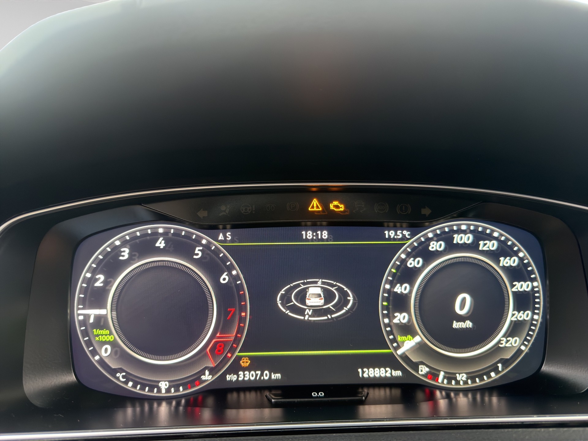 VW Golf 2.0 TSI GTI Performance DSG-image-9