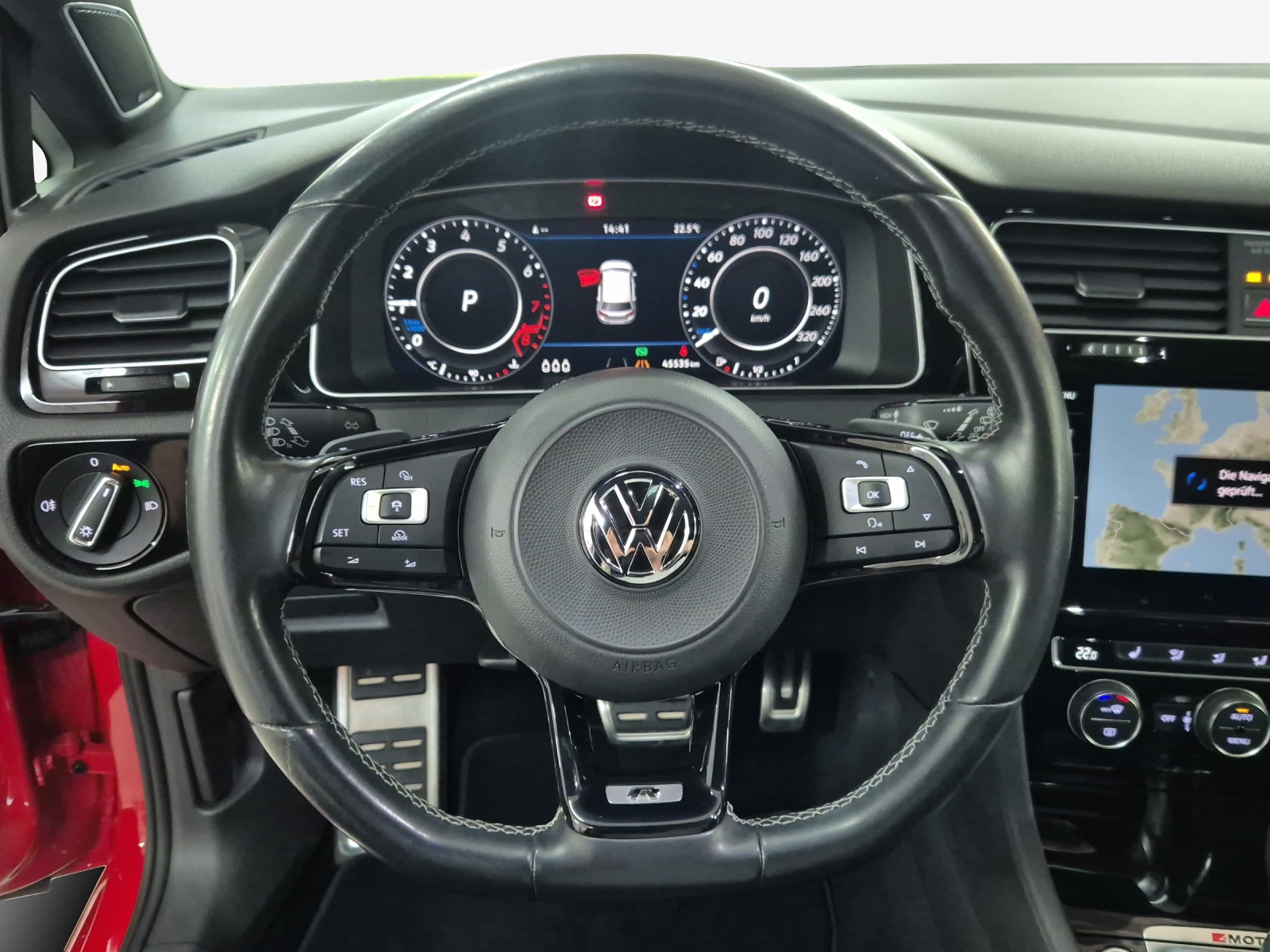 VW Golf 2.0 TSI R 4Motion DSG-image-9
