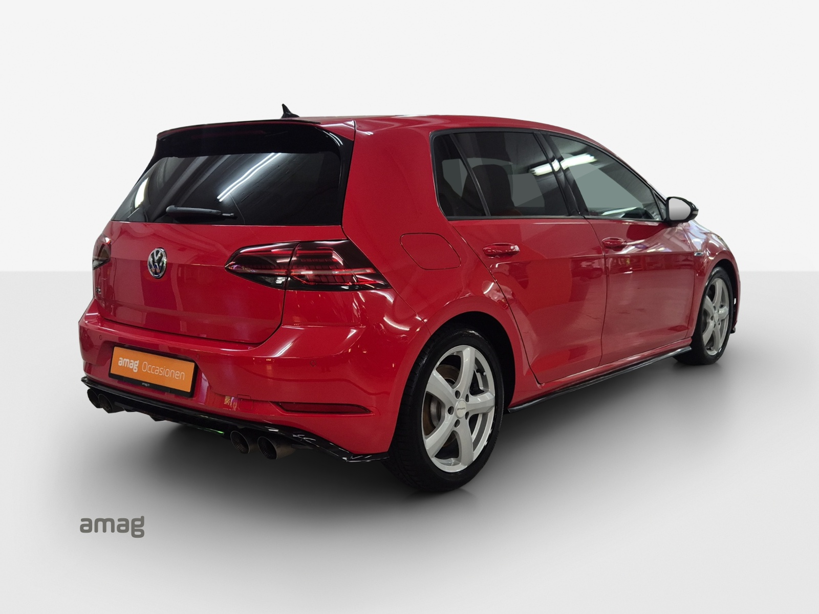 VW Golf 2.0 TSI R 4Motion DSG-image-4
