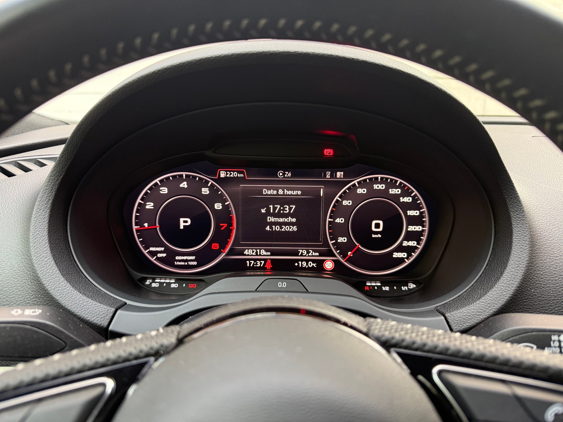 AUDI A3 Sportback 35 TFSI S Line Sport S-tronic-image-10
