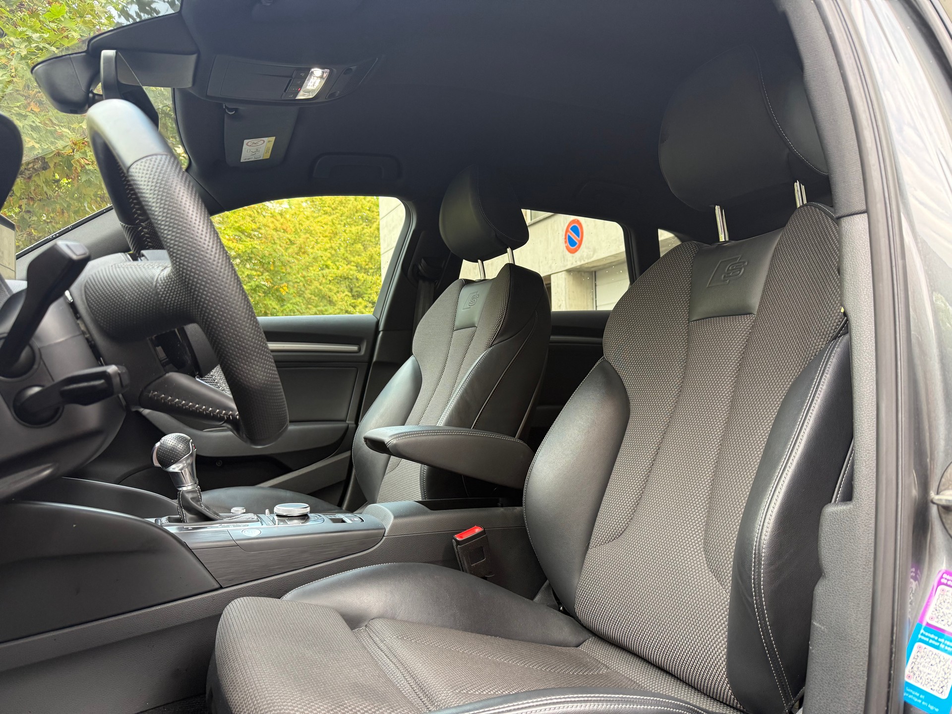 AUDI A3 Sportback 35 TFSI S Line Sport S-tronic-image-7
