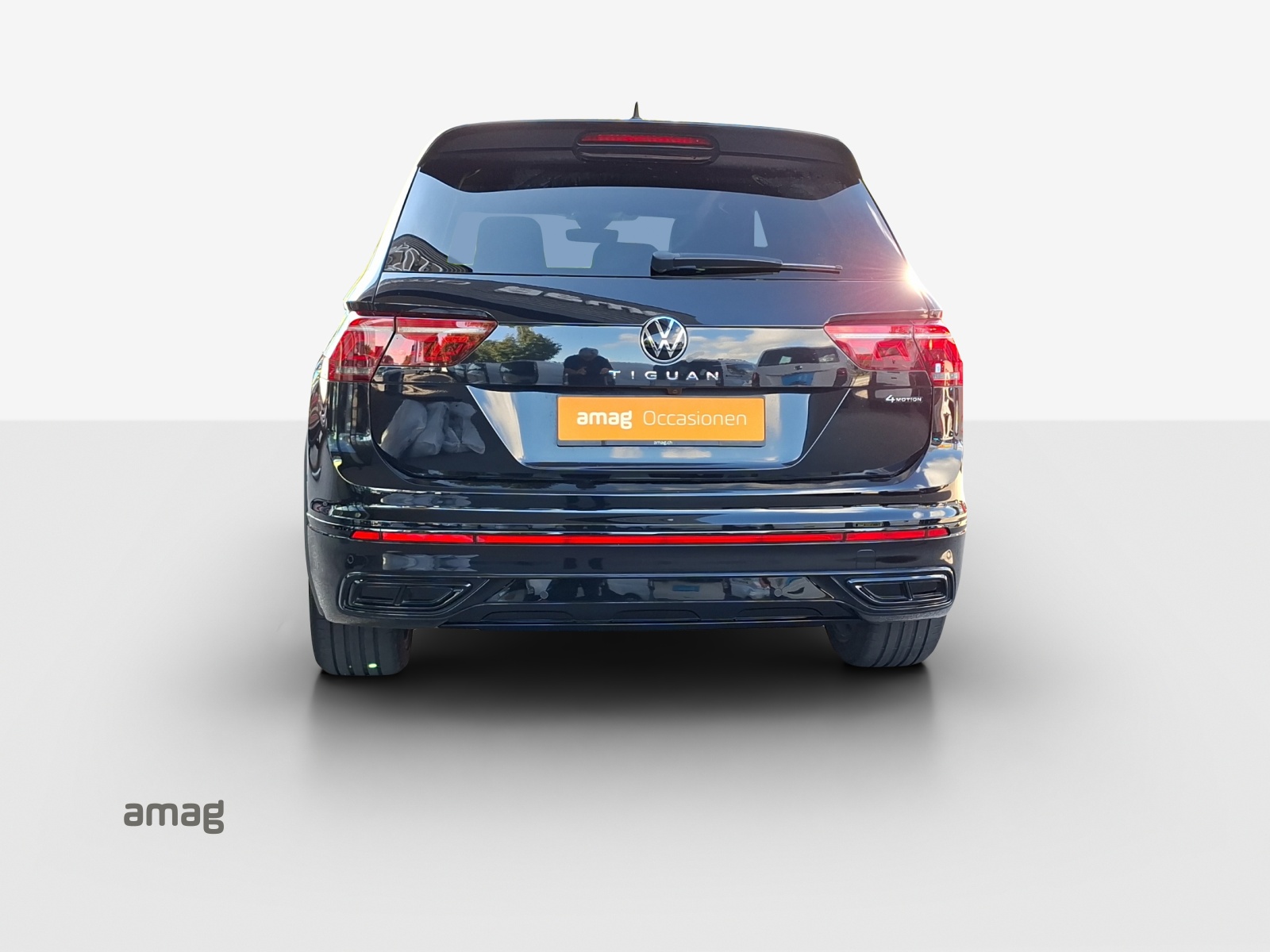 VW Tiguan 2.0 TDI SCR R-Line 4Motion DSG-image-3