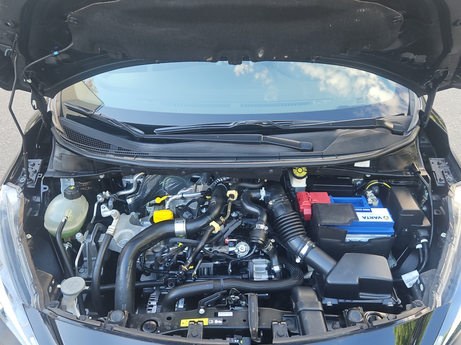 NISSAN Micra 0.9 IG-T N-Connecta-image-15