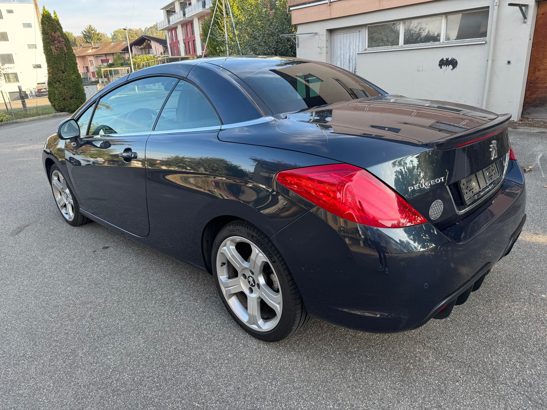PEUGEOT 308 CC 2.0 HDI Allure Automatic-image-4