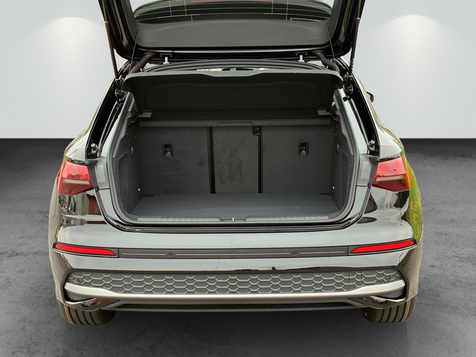 AUDI A3 Sportback TFSI 85 kW Ambition S-tronic-image-9