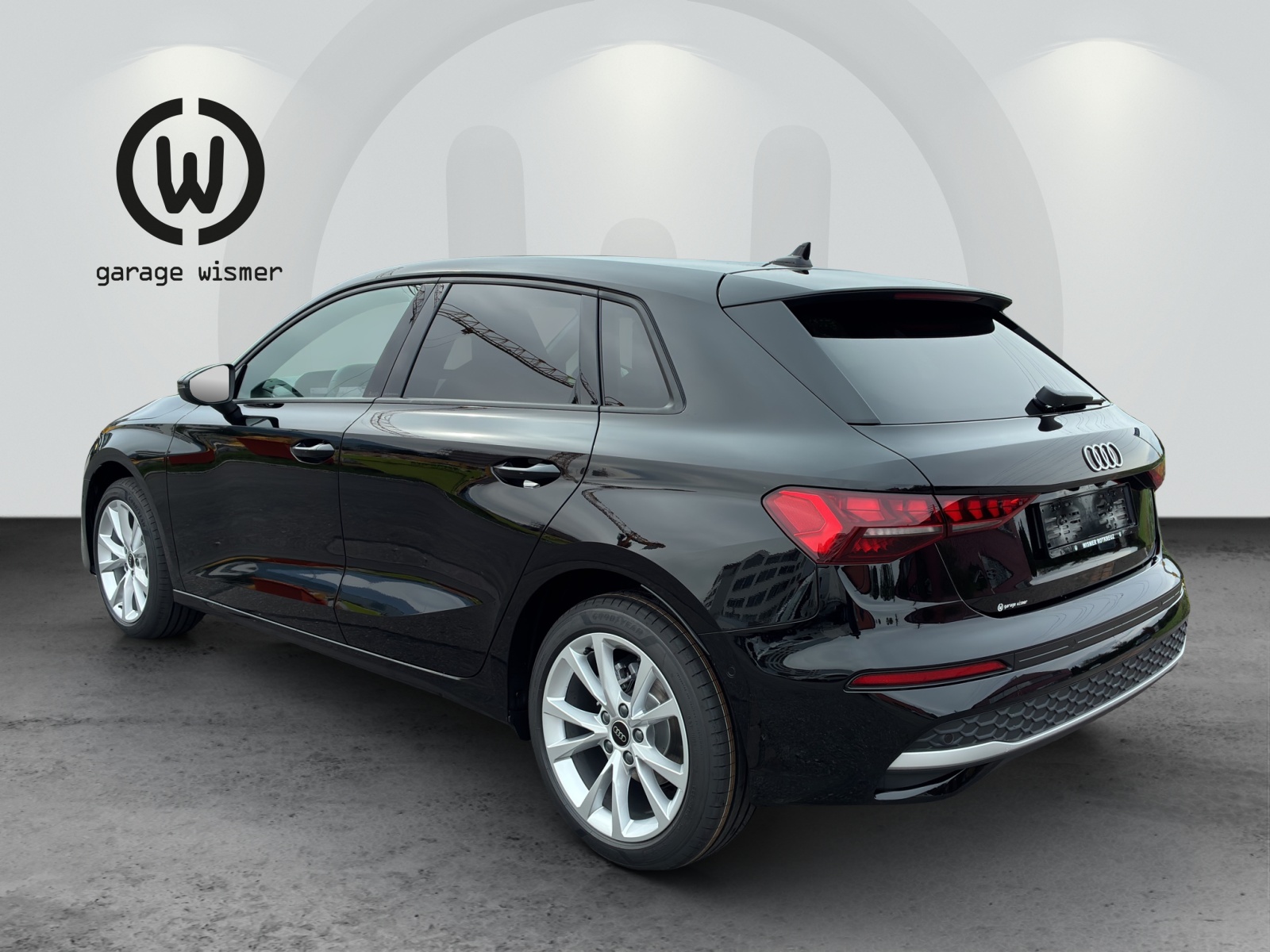 AUDI A3 Sportback TFSI 85 kW Ambition S-tronic-image-2