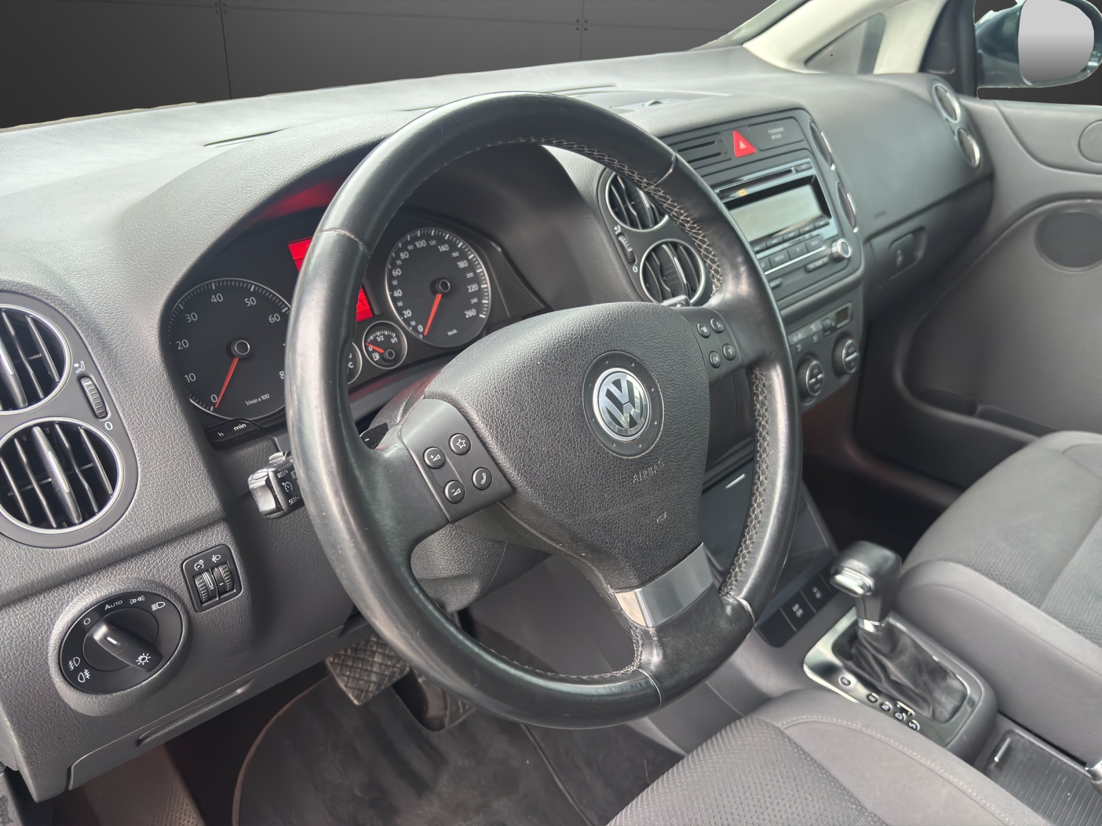 VW Golf Plus 1.4 TSI Comfortline DSG-image-4