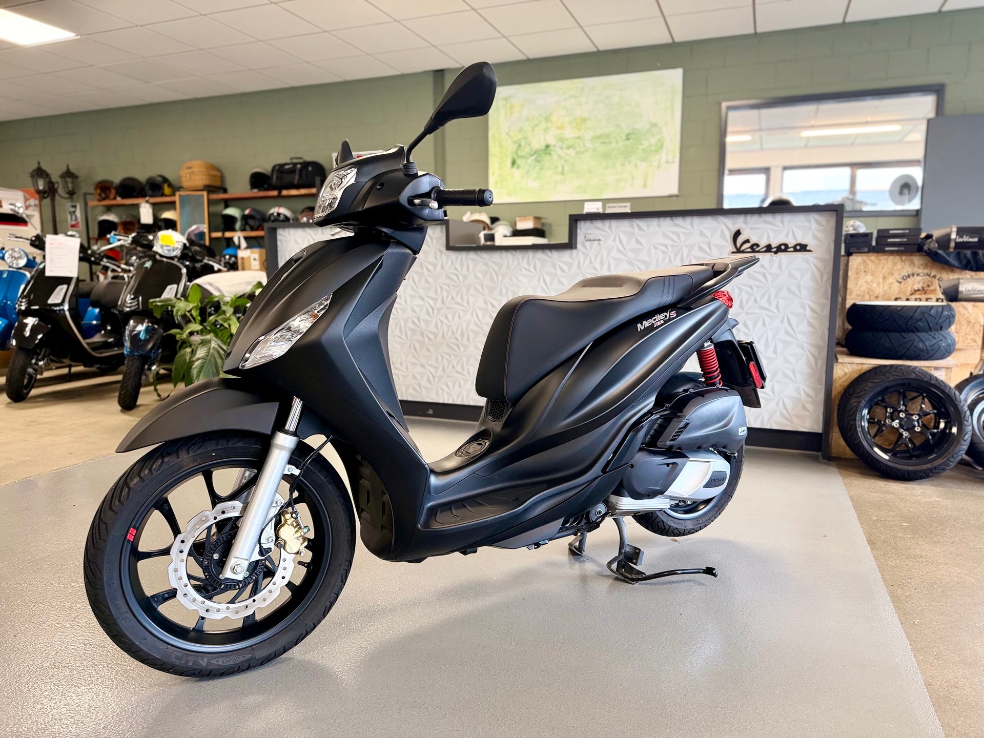 PIAGGIO Medley 125 Sport-image-5