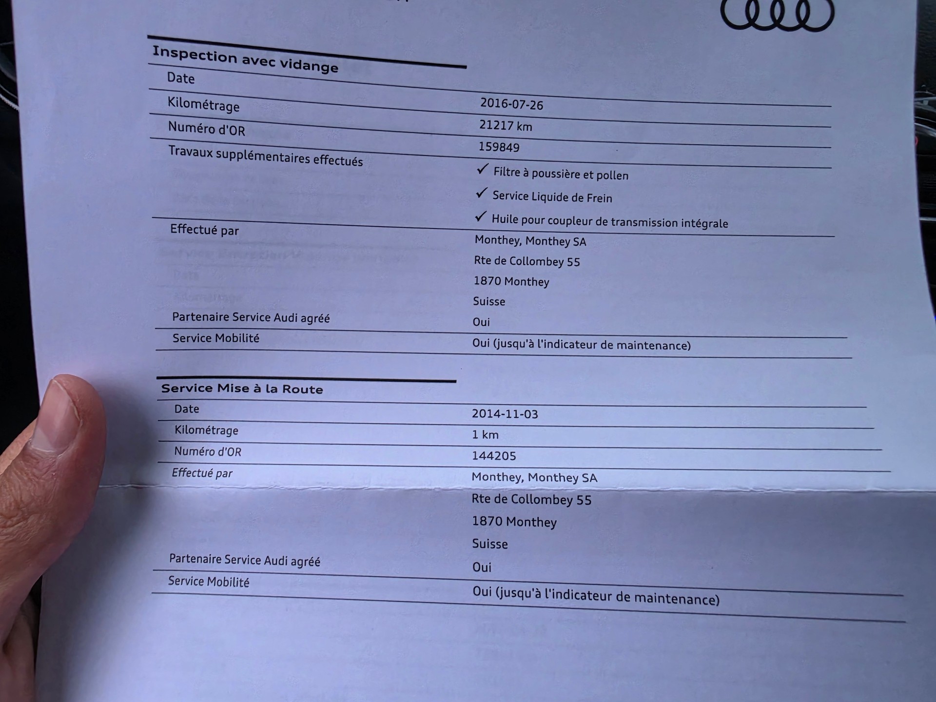 AUDI A3 Sportback 2.0 TDI Attraction quattro S-tronic-image-12