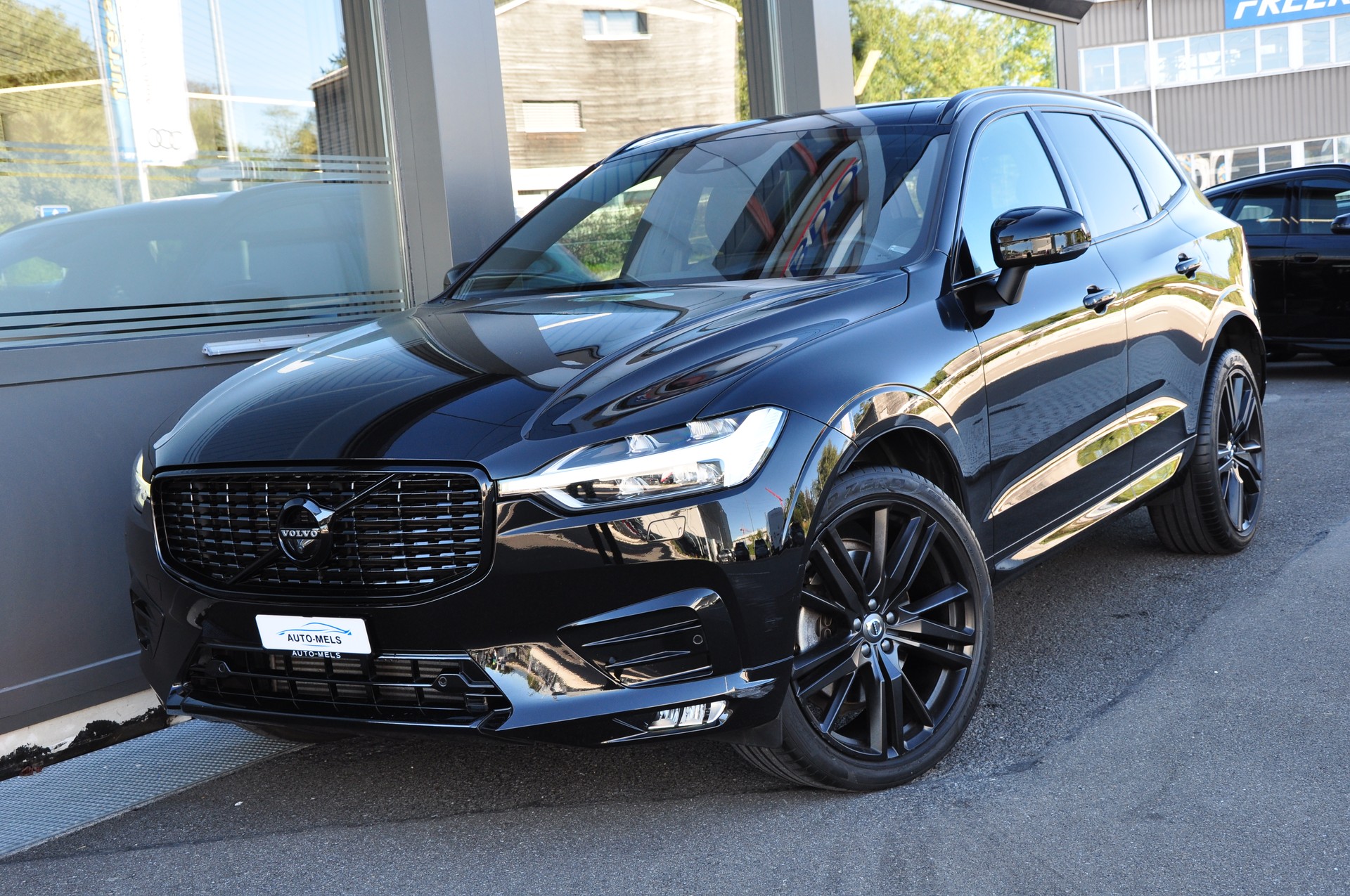 VOLVO XC60 T5 AWD R-Design Geartronic-image-3