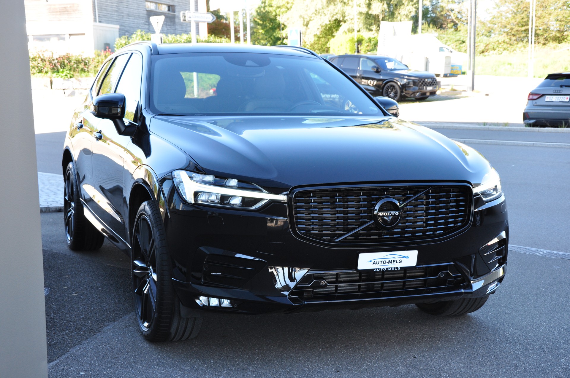 VOLVO XC60 T5 AWD R-Design Geartronic-image-9