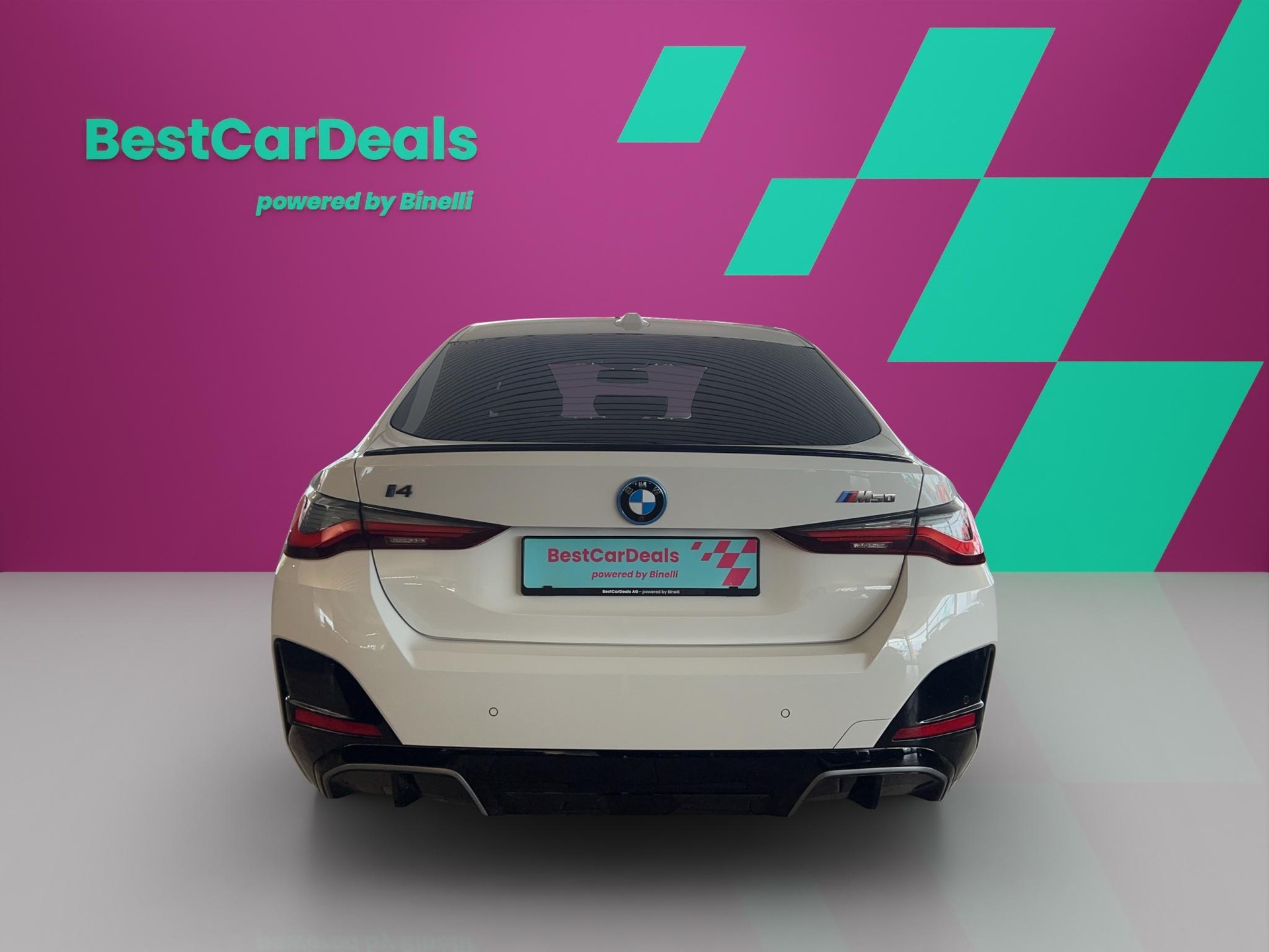 BMW i4 xDrive M50-image-3