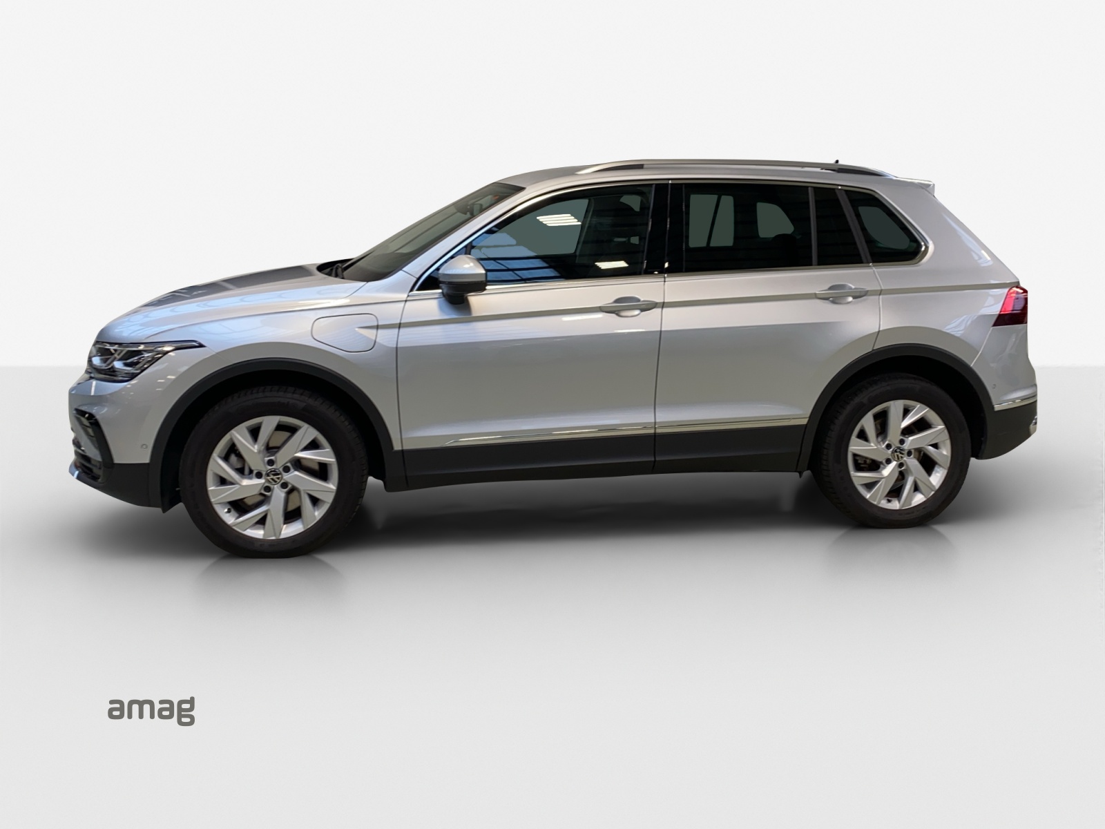 VW Tiguan 1.4TSI PHEV Elegance DSG-showroom-element-2