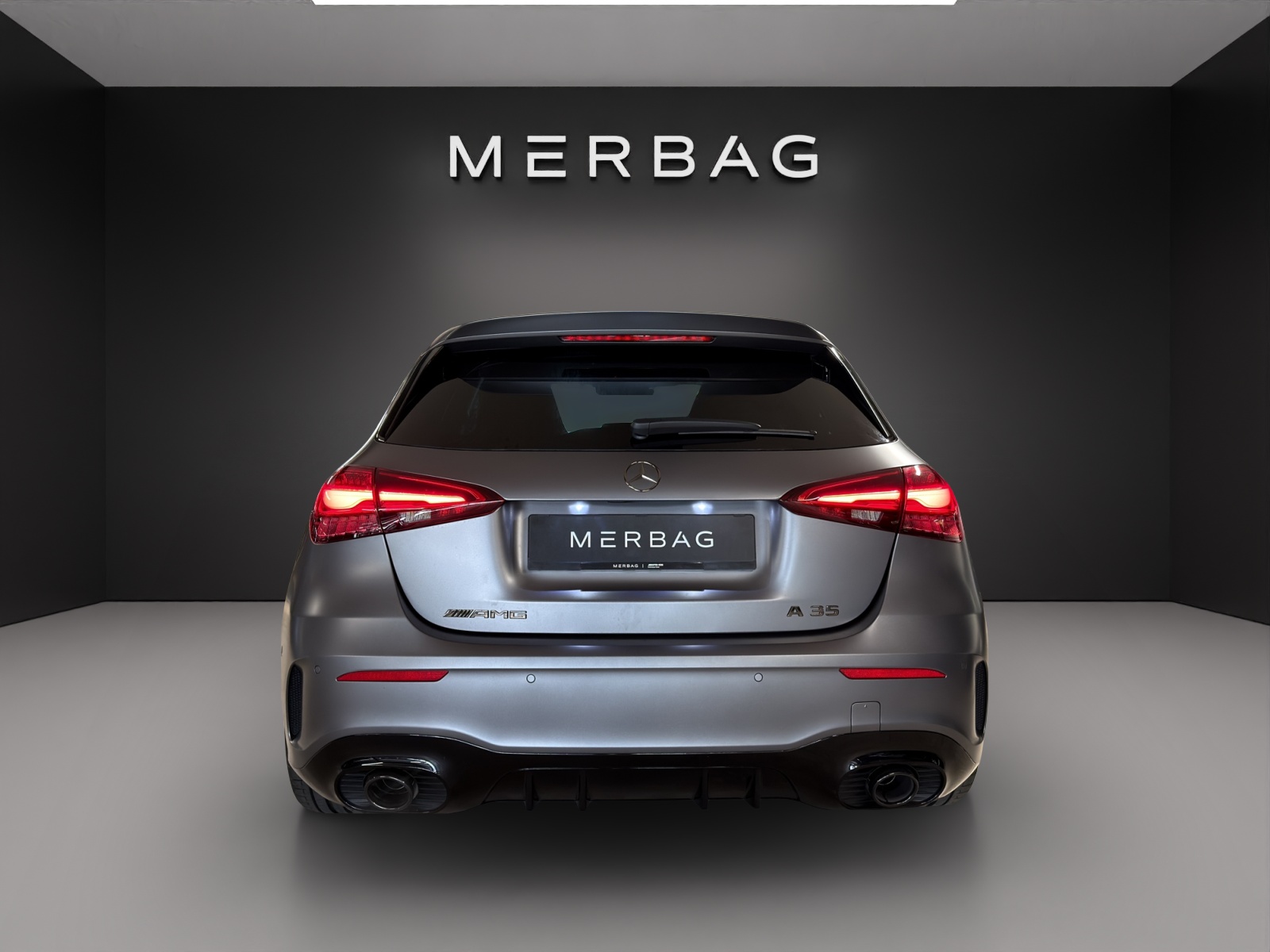 MERCEDES-BENZ A AMG 35 4Matic 8G-DCT-image-4