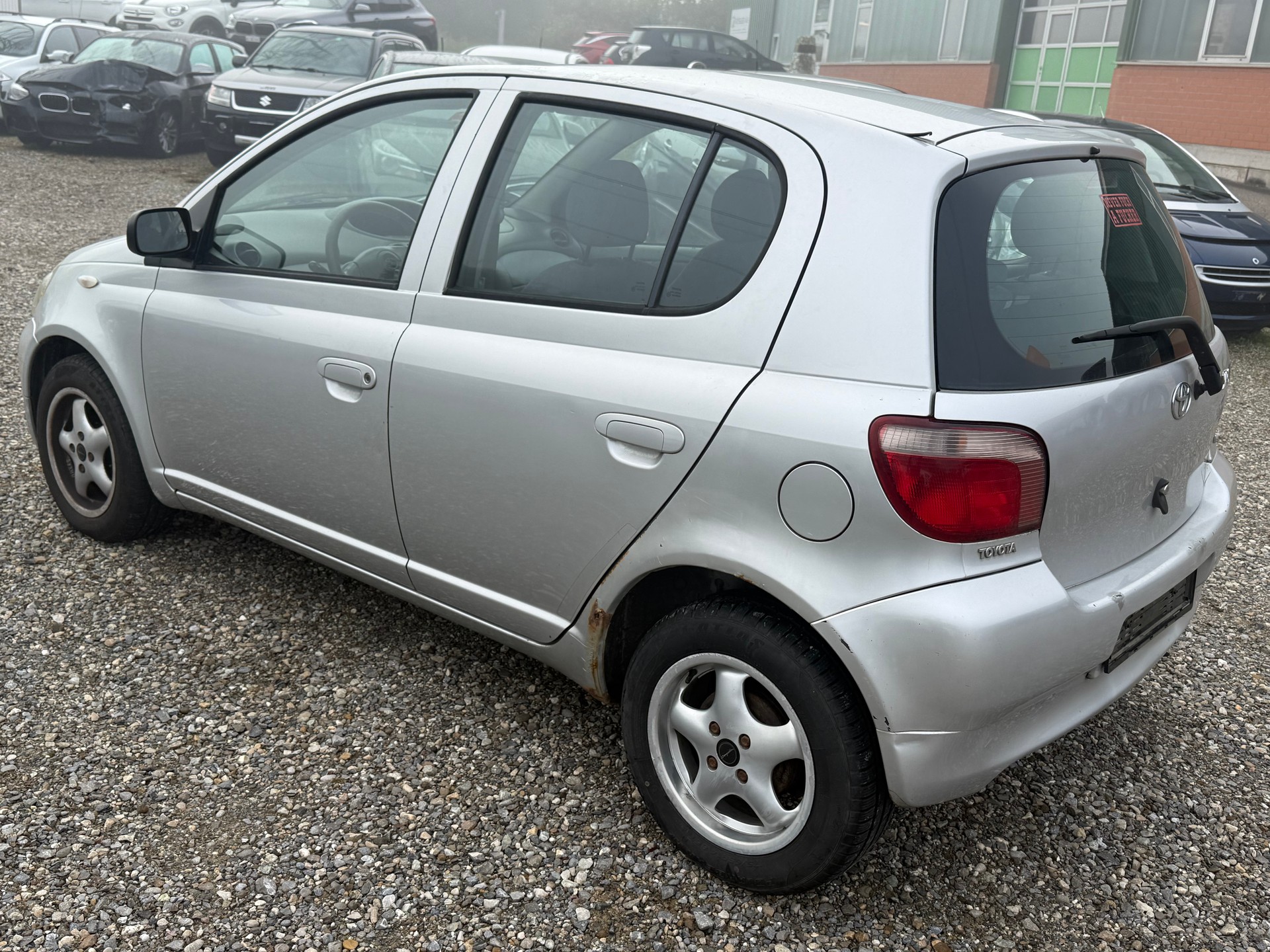 TOYOTA Yaris 1.3-image-10