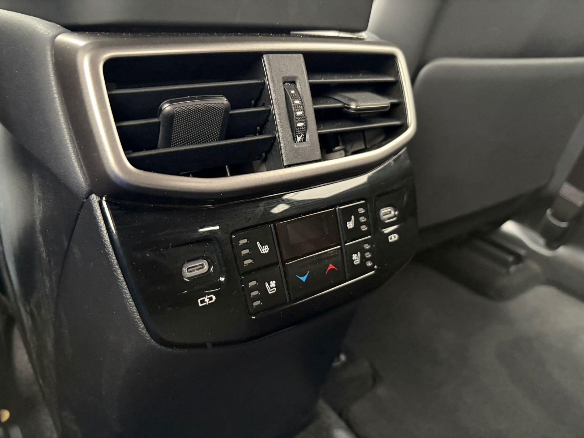 LEXUS RX 450h+ Excellence-image-14