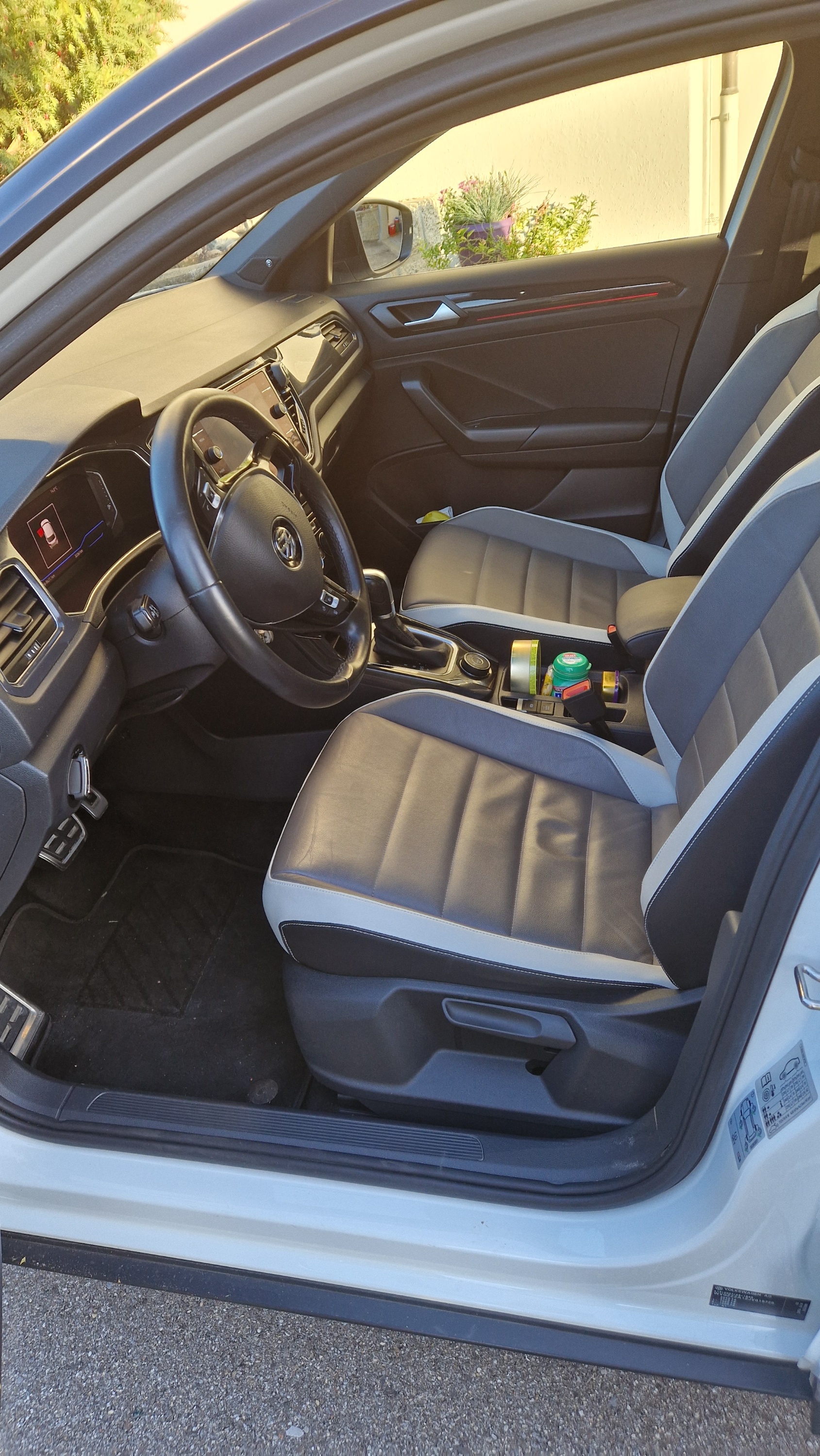 VW 2.0 TDI SCR Sport DSG 4motion-image-2