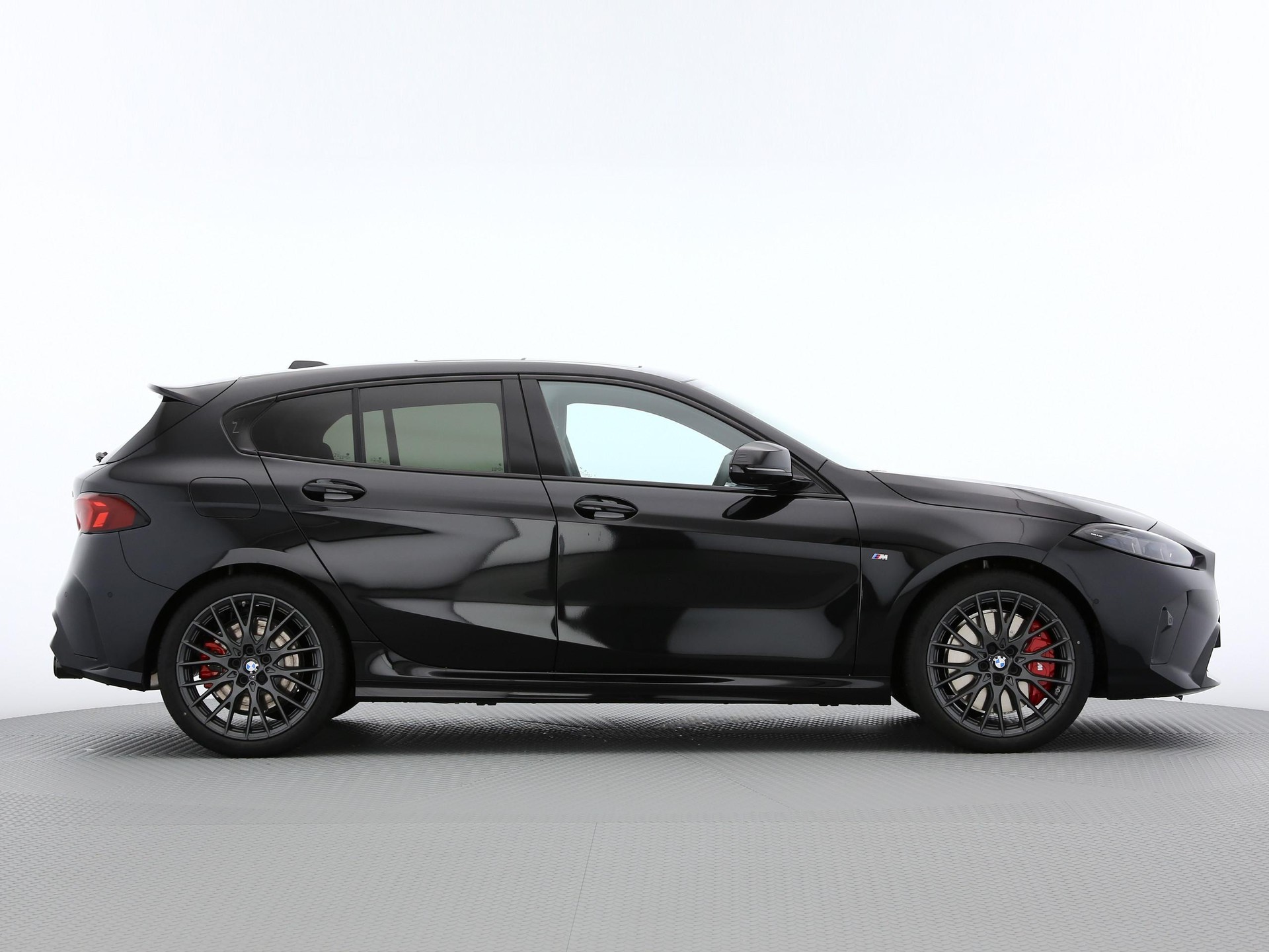 BMW 1er Reihe F70 M135i xDrive-image-23