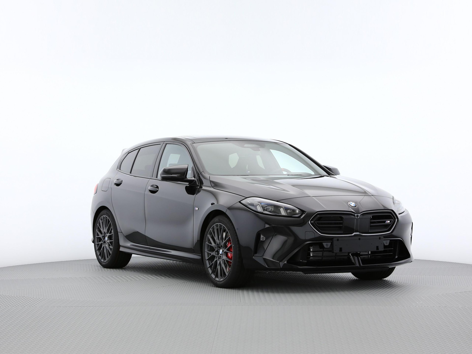 BMW 1er Reihe F70 M135i xDrive-image-27