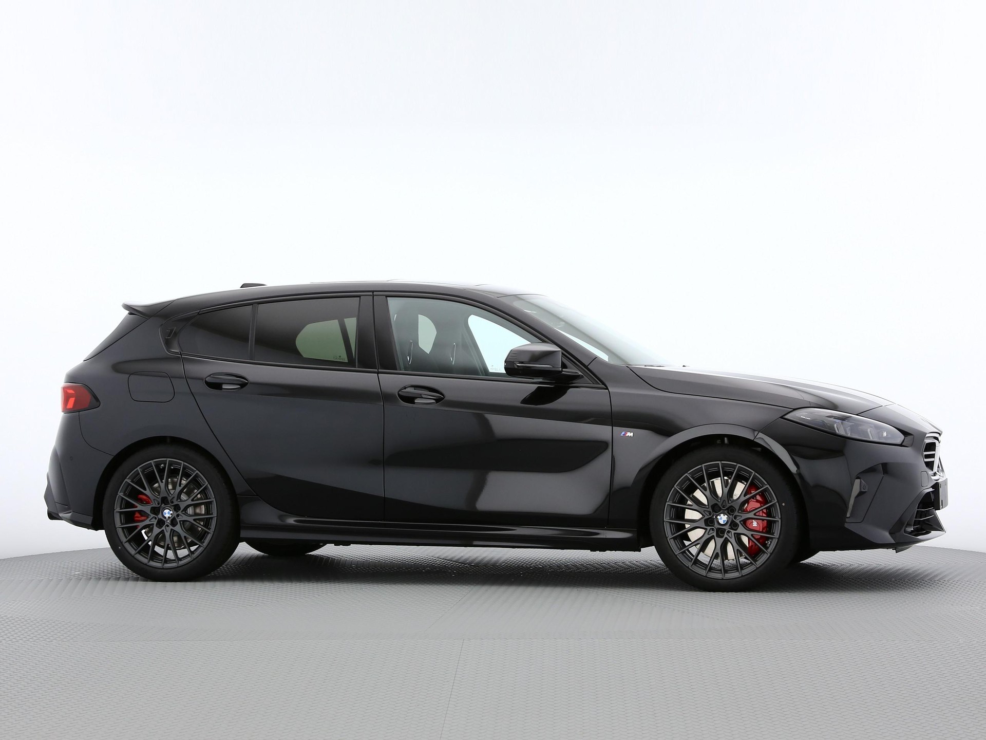 BMW 1er Reihe F70 M135i xDrive-image-24