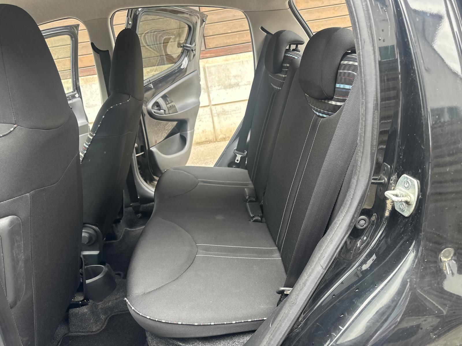 CITROEN C1 1.0i Séduction-image-9