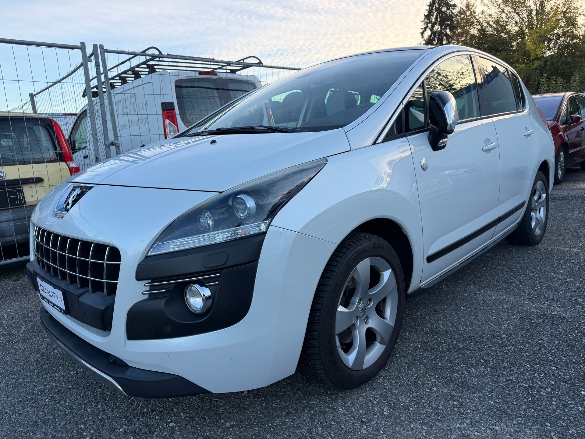 PEUGEOT 3008 1.6 16V T Sport Pack-image-1