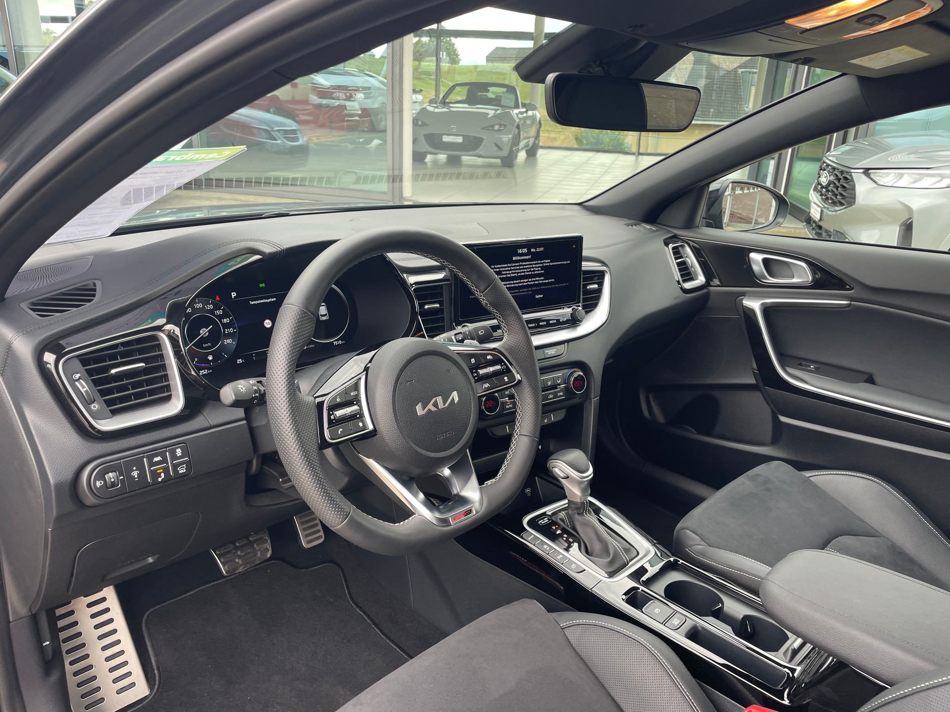 KIA XCeed 1.5TGD GT-Line DCT-image-8