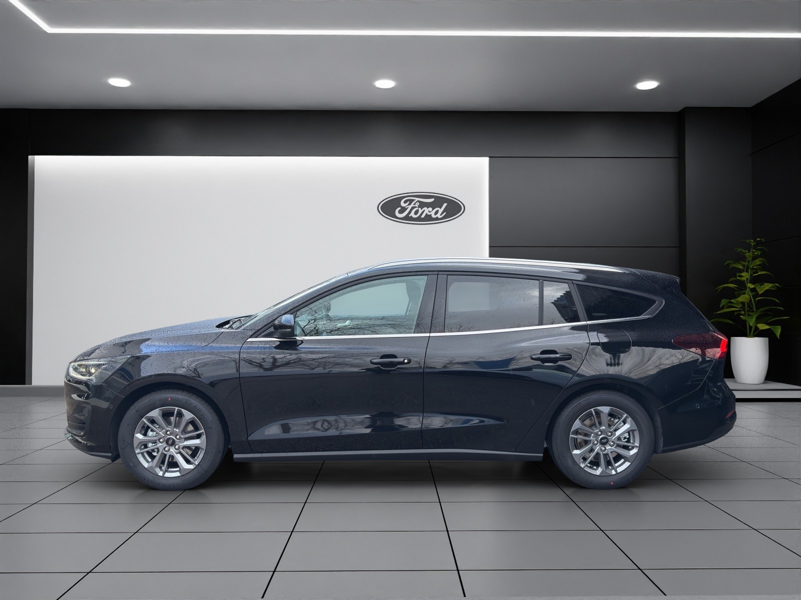 FORD Focus 1.0 MHEV Titanium Edition Automat-image-1