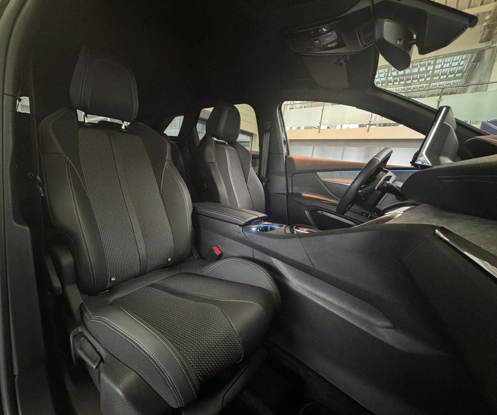 PEUGEOT 3008 1.2 PureTech GT-image-7