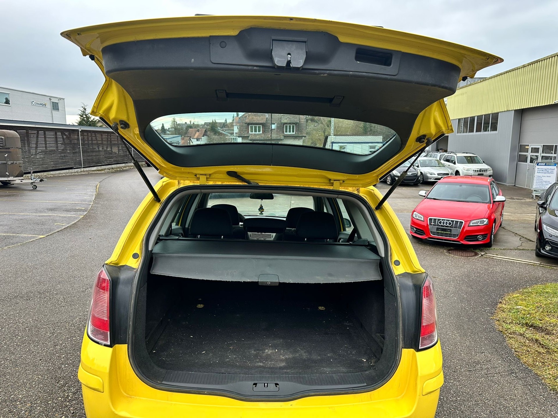 OPEL Astra Caravan 1.6i 16V-image-7